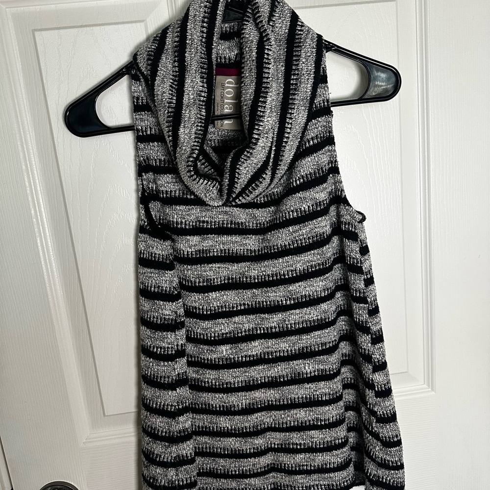 Anthropology Dolan Left Coast Collection Cowl Neck Sleeveless Sweater - Medium
